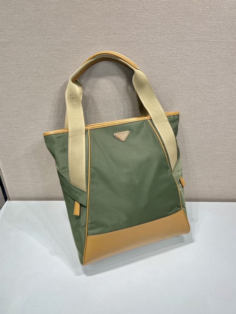 Pra*a tote bags